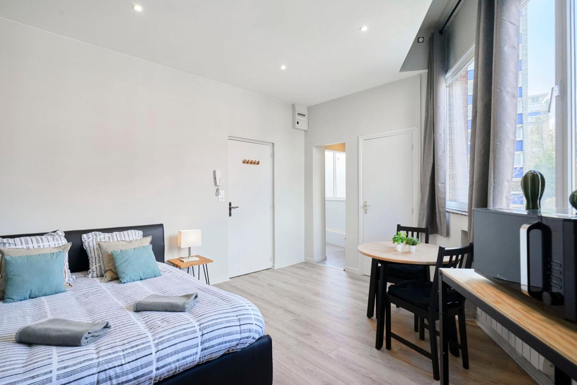 Appartement LocationsTourcoing - Le Croisé Extérieur photo